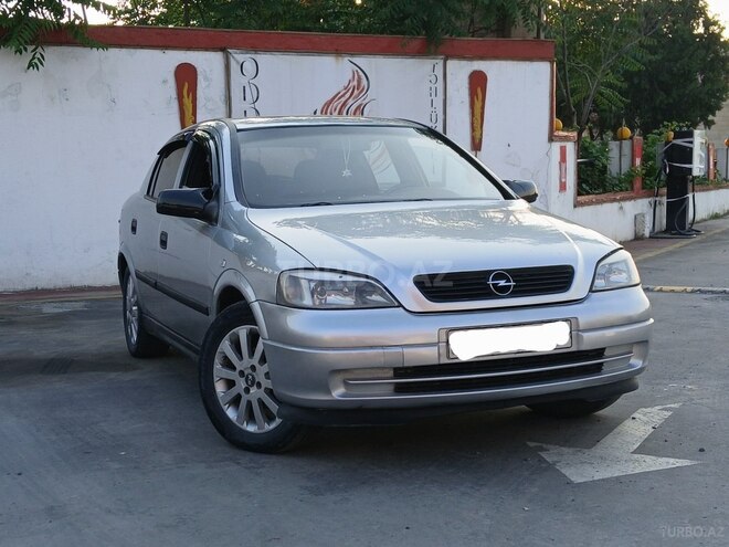 Opel Astra-2
