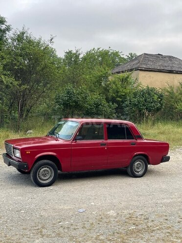 LADA (VAZ) 2107-2