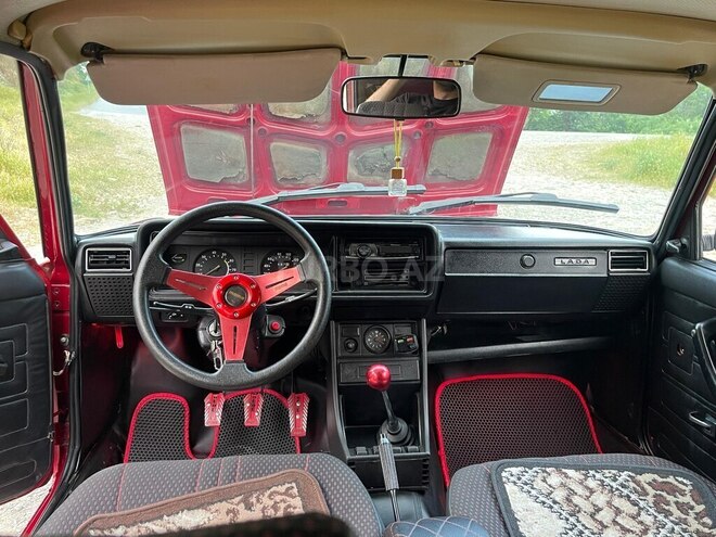 LADA (VAZ) 2107-9