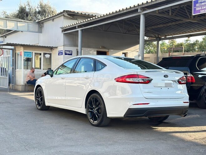 Ford Fusion (North America)-3