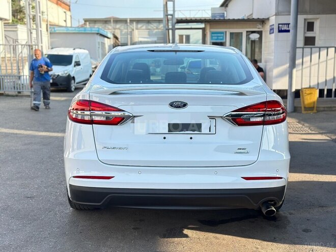 Ford Fusion (North America)-2