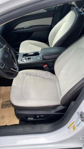 Ford Fusion (North America)-4
