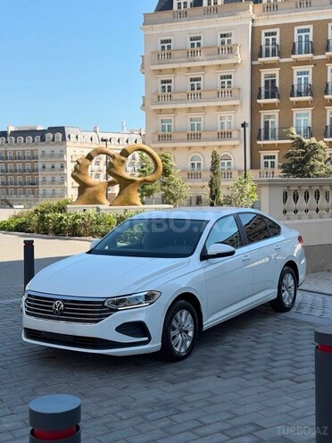 Volkswagen Passat-2