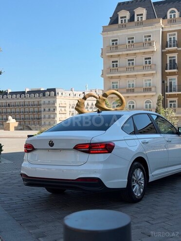 Volkswagen Passat-13