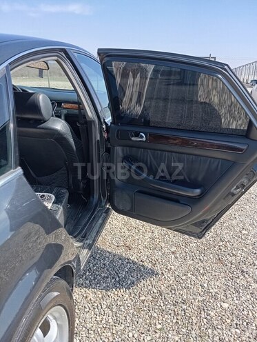 Audi A6-15