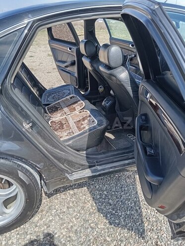 Audi A6-19
