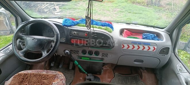 Ford Transit-3