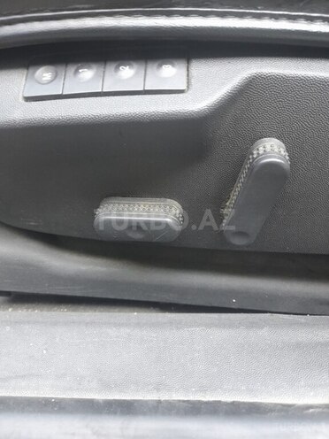 Opel Vectra-10