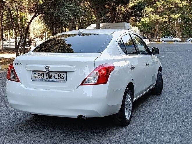 Nissan Sunny-5