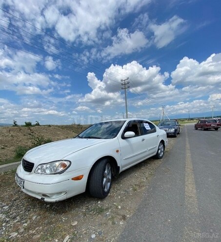 Nissan Maxima-7
