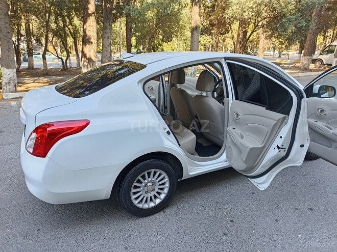 Nissan Sunny-18