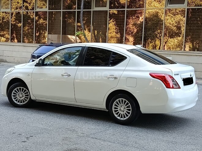 Nissan Sunny-4
