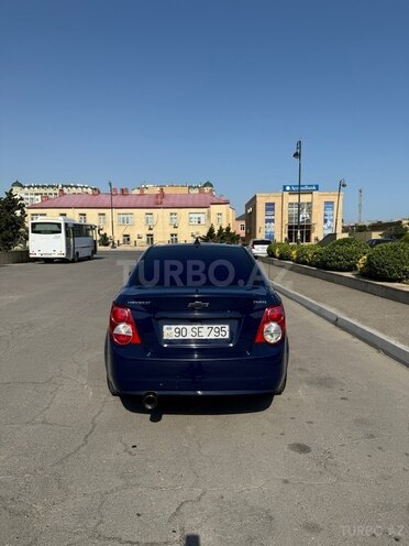 Chevrolet Aveo-4