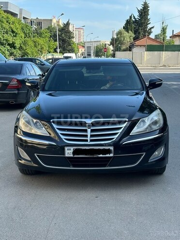 Hyundai Genesis-9