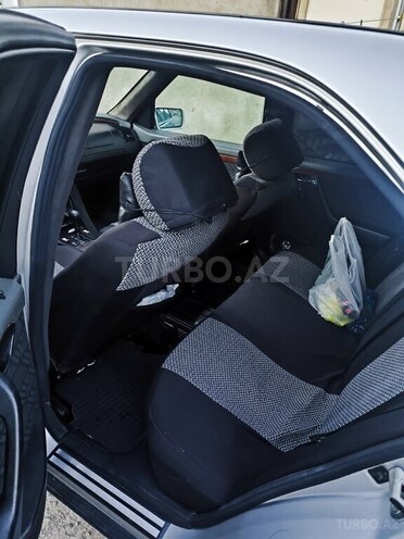 Mercedes C 180-7