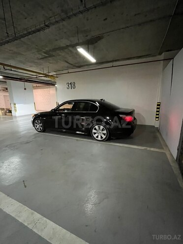 BMW 530-5