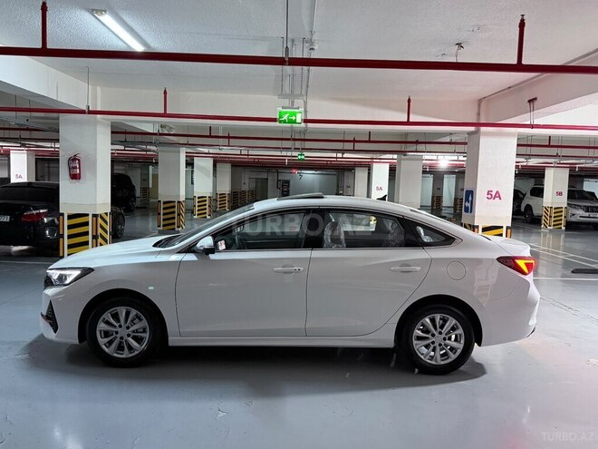 Changan Eado Plus-3
