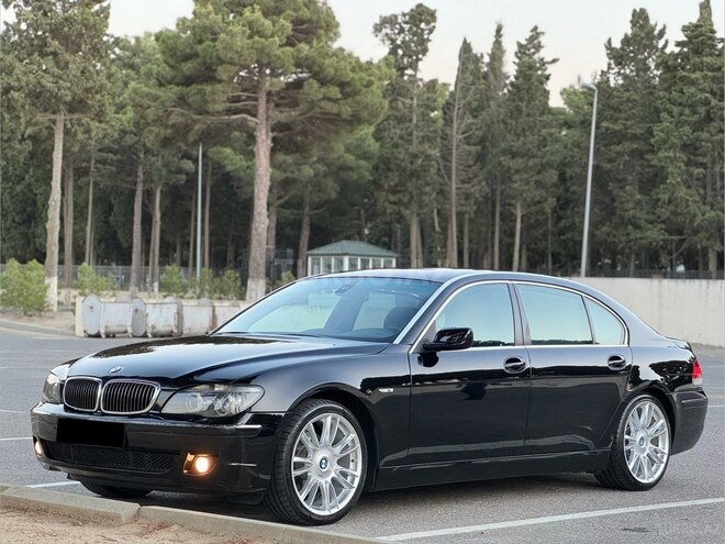 BMW 730-12