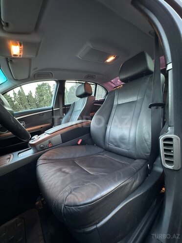 BMW 730-13