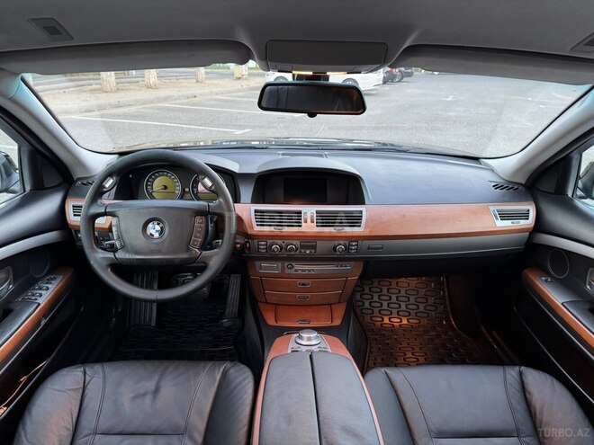 BMW 730-15
