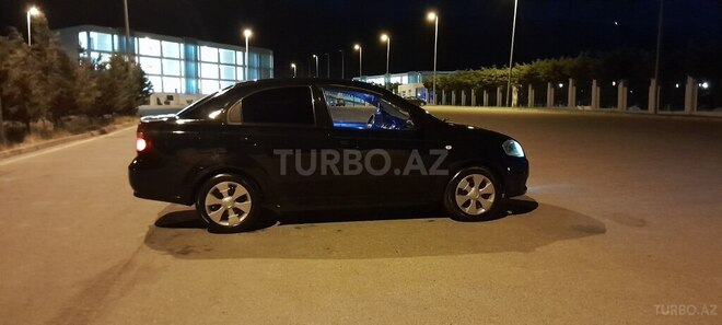 Chevrolet Aveo-6