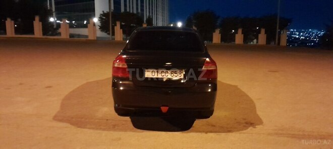 Chevrolet Aveo-12