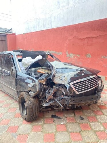 Mercedes C 230-1