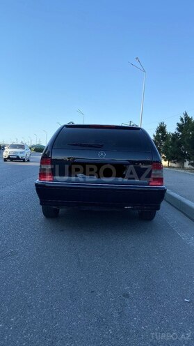 Mercedes C 200-2