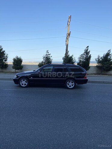 Mercedes C 200-4