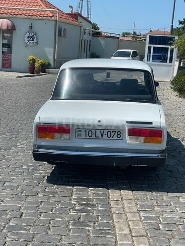 LADA (VAZ) 2107-3