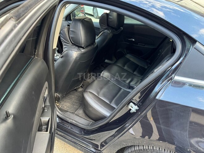 Chevrolet Cruze-6
