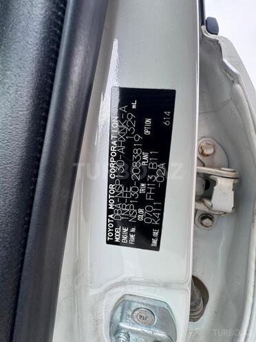 Toyota Vitz-3