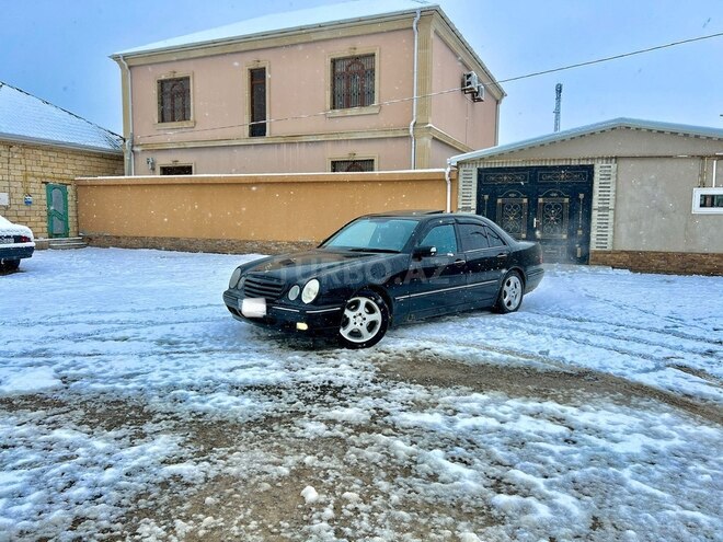 Mercedes E 240-9