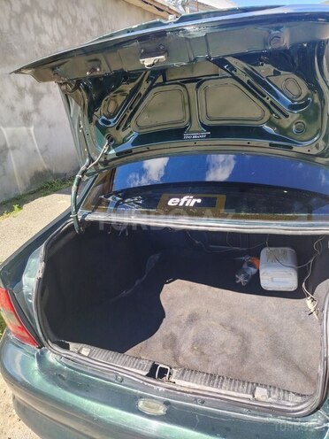 Opel Vectra-12