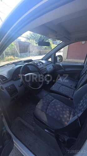 Mercedes Vito 115 CDI-8