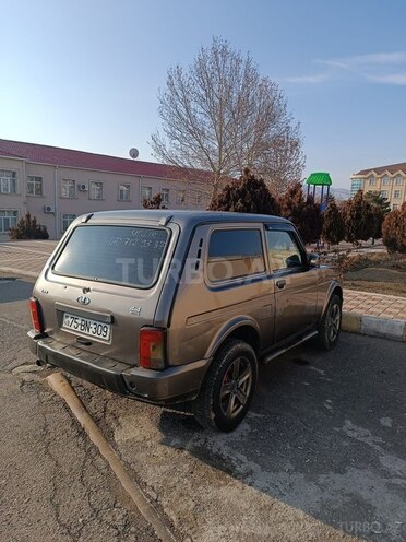 LADA (VAZ) Niva-5