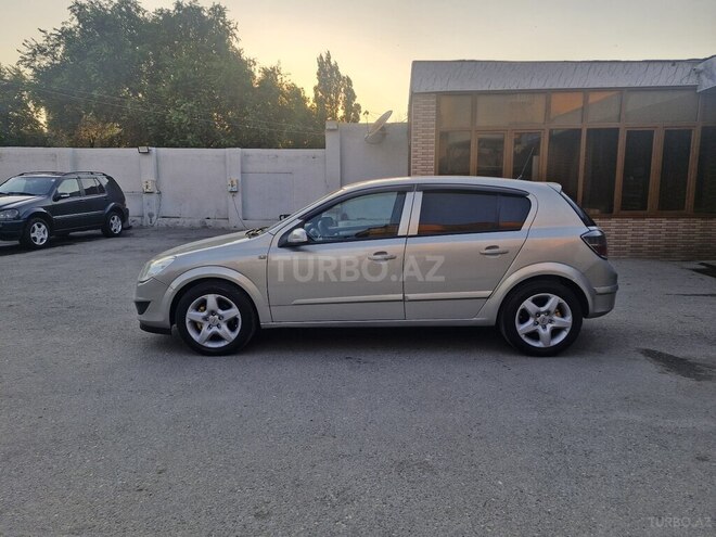 Opel Astra-7