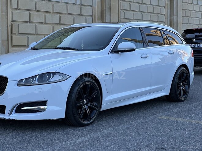 Jaguar XF-5