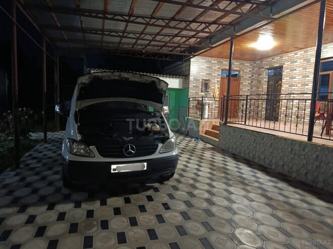 Mercedes Vito 115 CDI-1