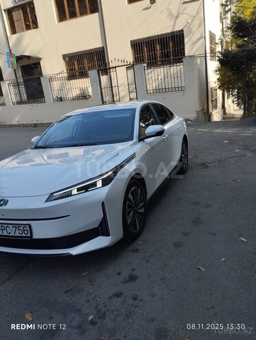 Changan Qiyuan A05-3