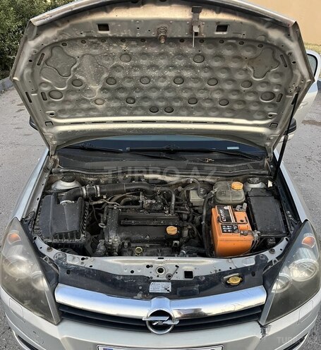 Opel Astra-7