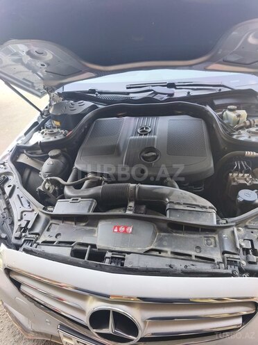 Mercedes E 220-7