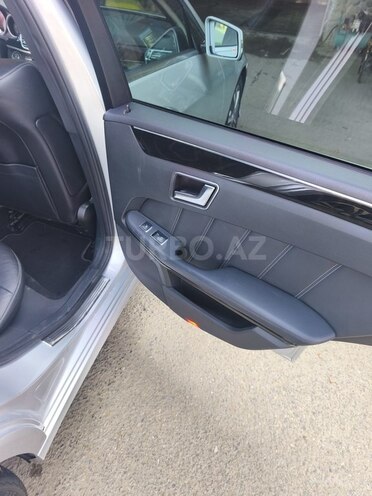 Mercedes E 220-5