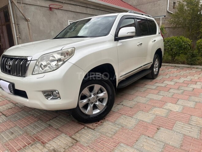 Toyota Land Cruiser Prado-6