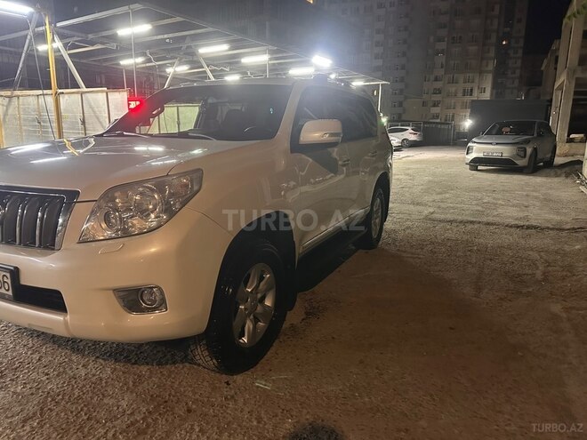 Toyota Land Cruiser Prado-2