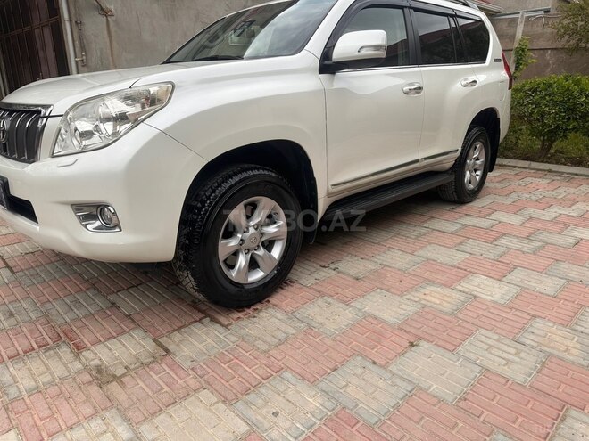 Toyota Land Cruiser Prado-9