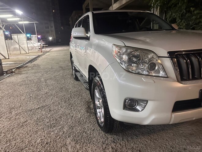 Toyota Land Cruiser Prado-16