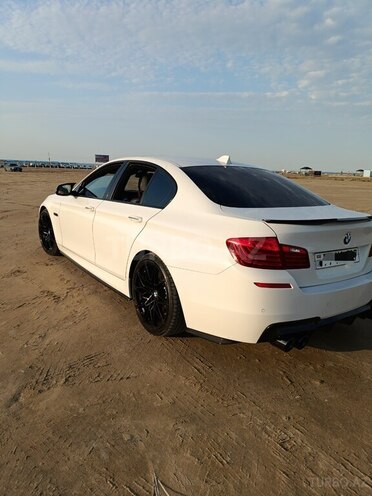 BMW 528-10
