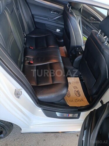 BMW 528-13