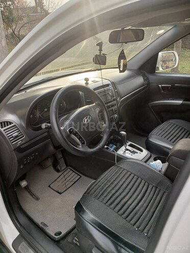 Hyundai Santa Fe-4